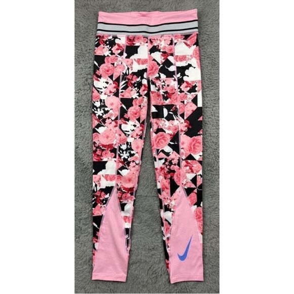 Nike pink Tokyo floral tight fit reversible sports bra and leggings - Picture 4 of 6